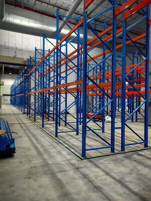comprare Forklift Compatible Warehouse Storage Racks Organize Your Warehouse Efficiently fabbricazione online