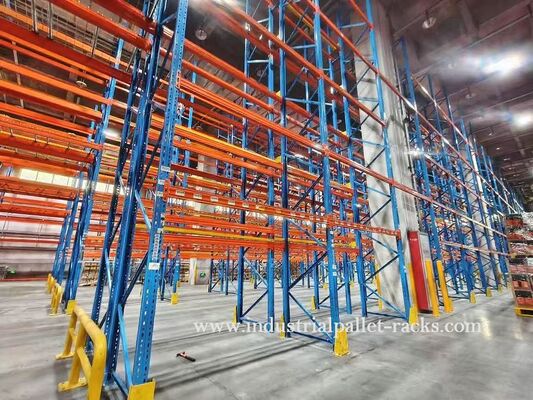 comprare Optimize storage with durable pallet racks. Scalable design, high load capacity, and efficient handling for industrial warehouses. fabbricazione online