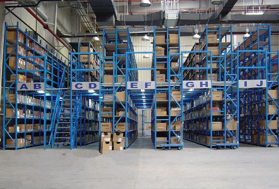 comprare Soppalco per magazzino con sistema di scaffalature | Soluzione di stoccaggio multilivello fabbricazione online